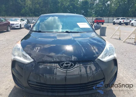 2013 Hyundai Veloster Base W/Gray z USA, uszkodzony, nr VIN KMHTC6AD0DU149768